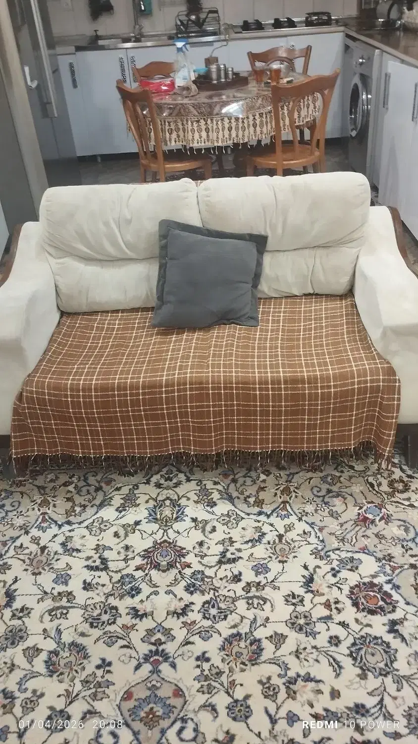 ست 9نفره|مبلمان خانگی و میز عسلی|بروجرد, |دیوار