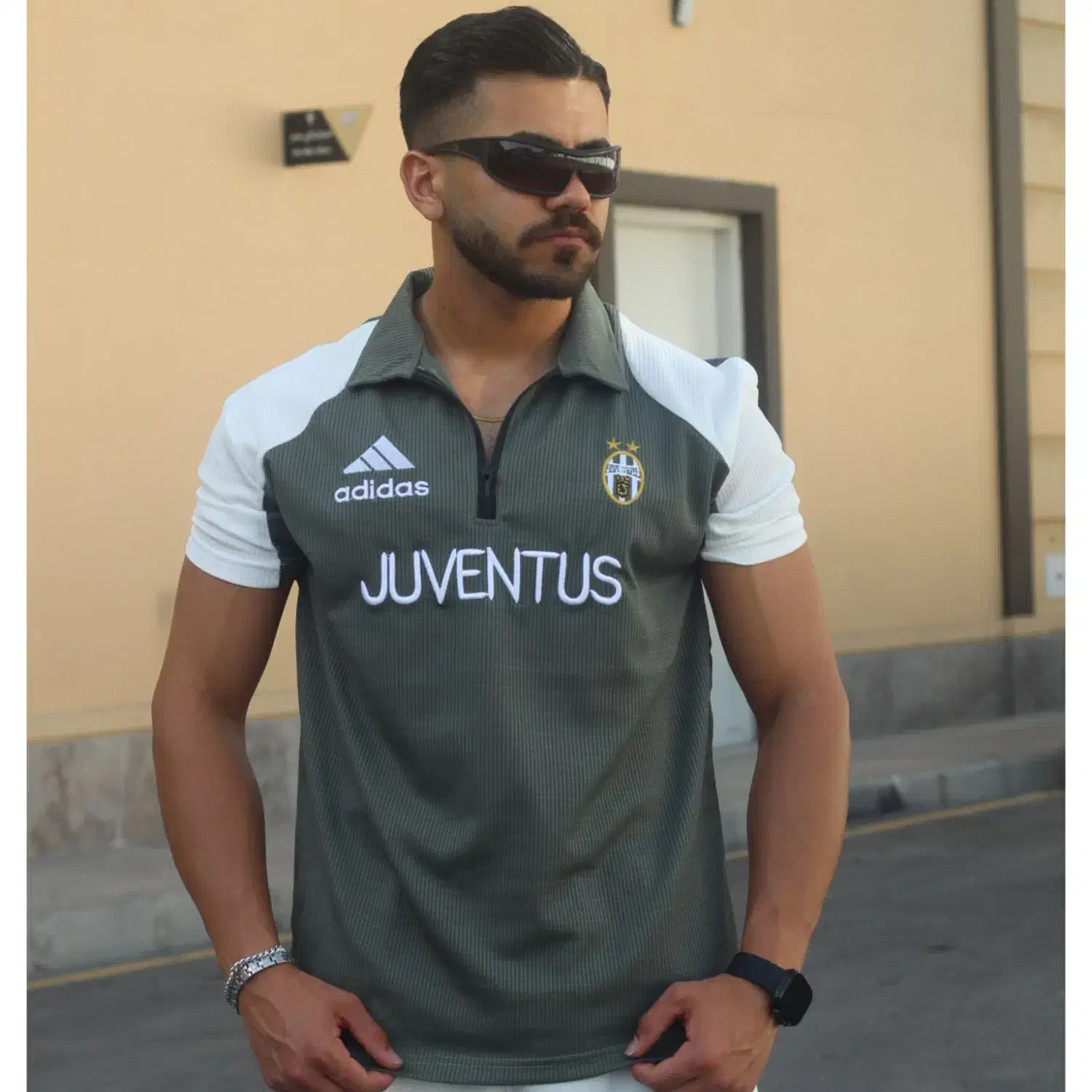 تیشرت یقه دارنیم زیپ رئال مادرید|لباس|کرج, شهرک بنفشه|دیوار