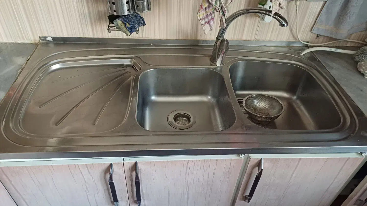 کابینت فلزی درجه یک بدونه زنگ زدگی|آب‌چکان و نظم‌دهنده ظروف|پیشوا, |دیوار