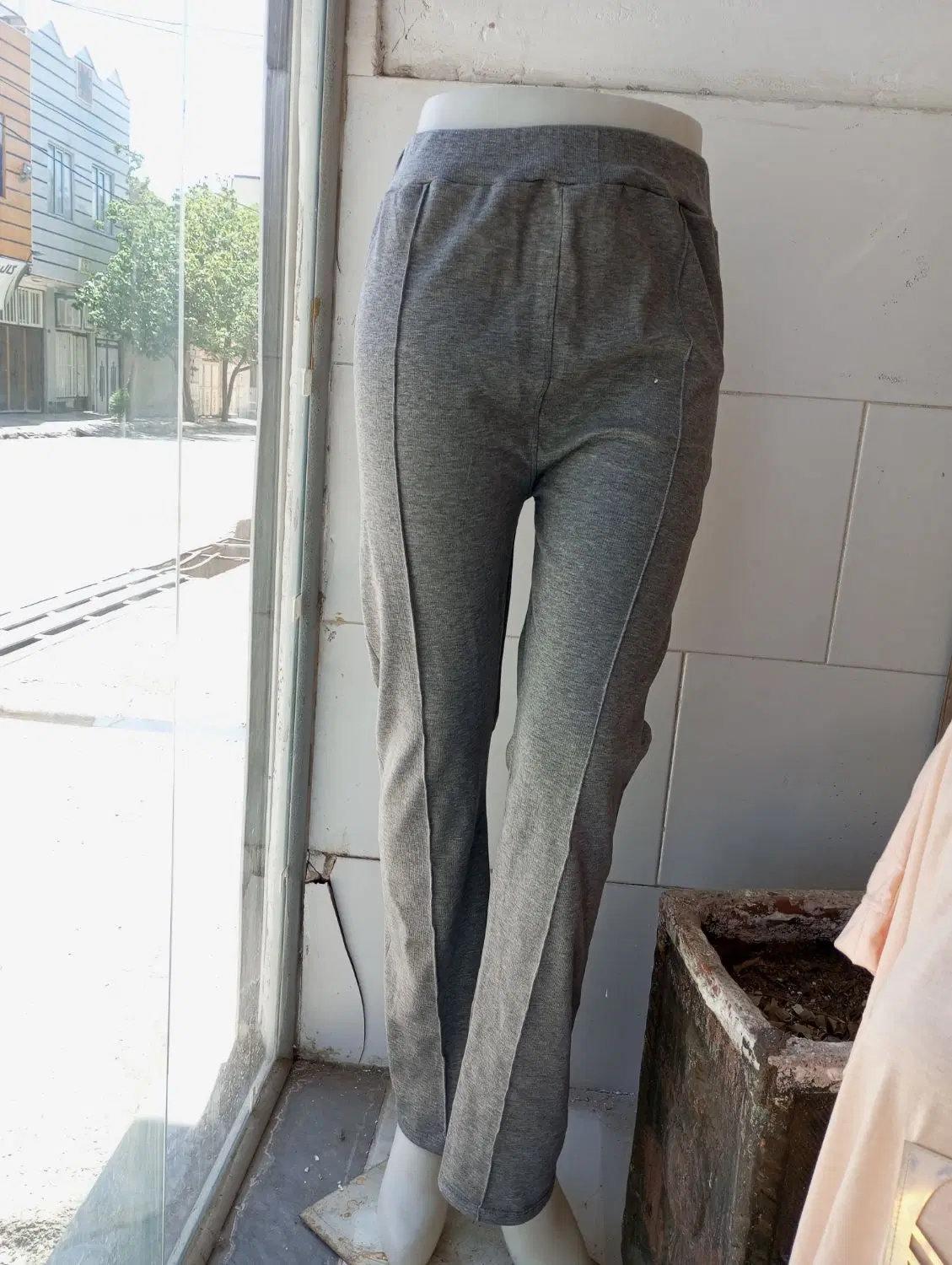 عروسک|اسباببازی|ساوه, |دیوار