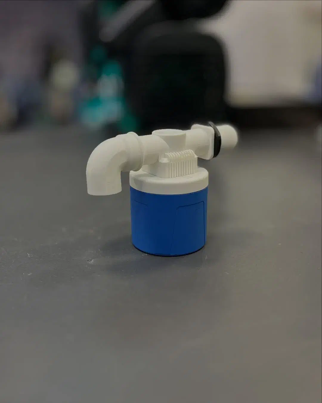 شناور (فلوتر) آسانسوری مخزن آب|مصالح و تجهیزات ساختمان|دزفول, |دیوار