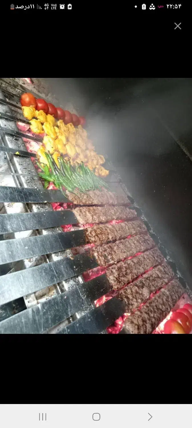 کبابزن وشاطروکارگر ساده|استخدام خدمات فروشگاه و رستوران|ملکان, |دیوار