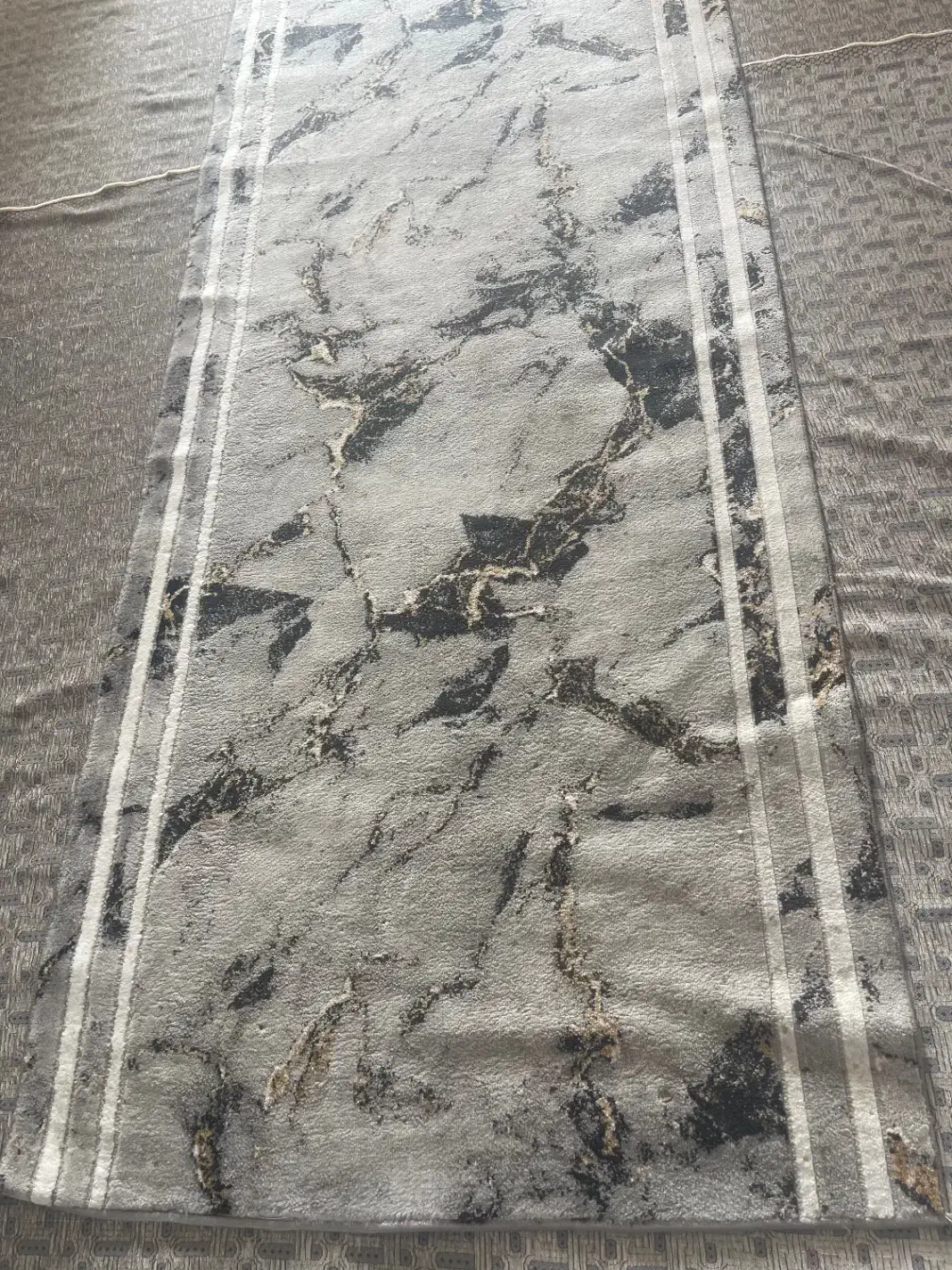 کناره درحدنوقیمت مناسب|فرش|تهران, شوش|دیوار