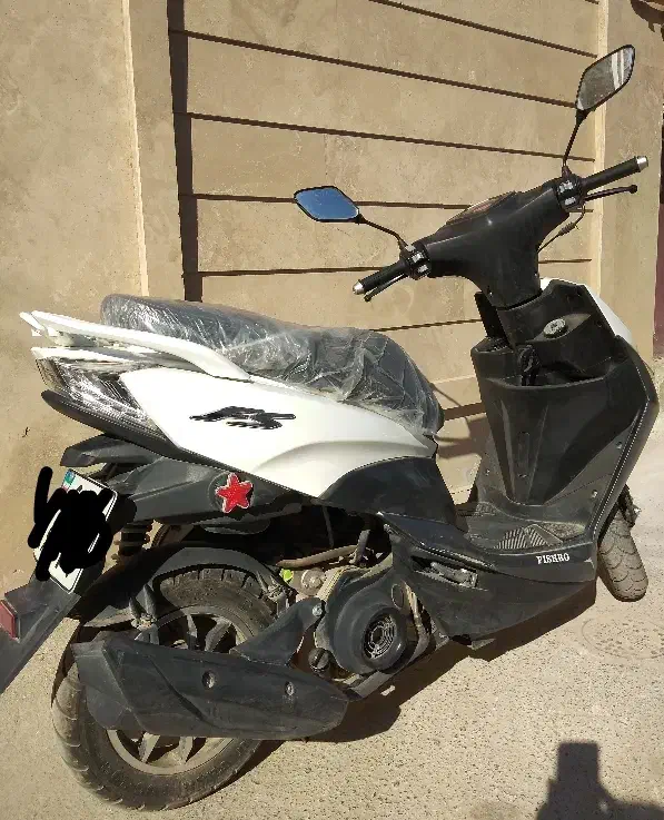 پیشرو ۱۱۰ موتور شهری« در حد صفر »|موتورسیکلت|یزد, |دیوار