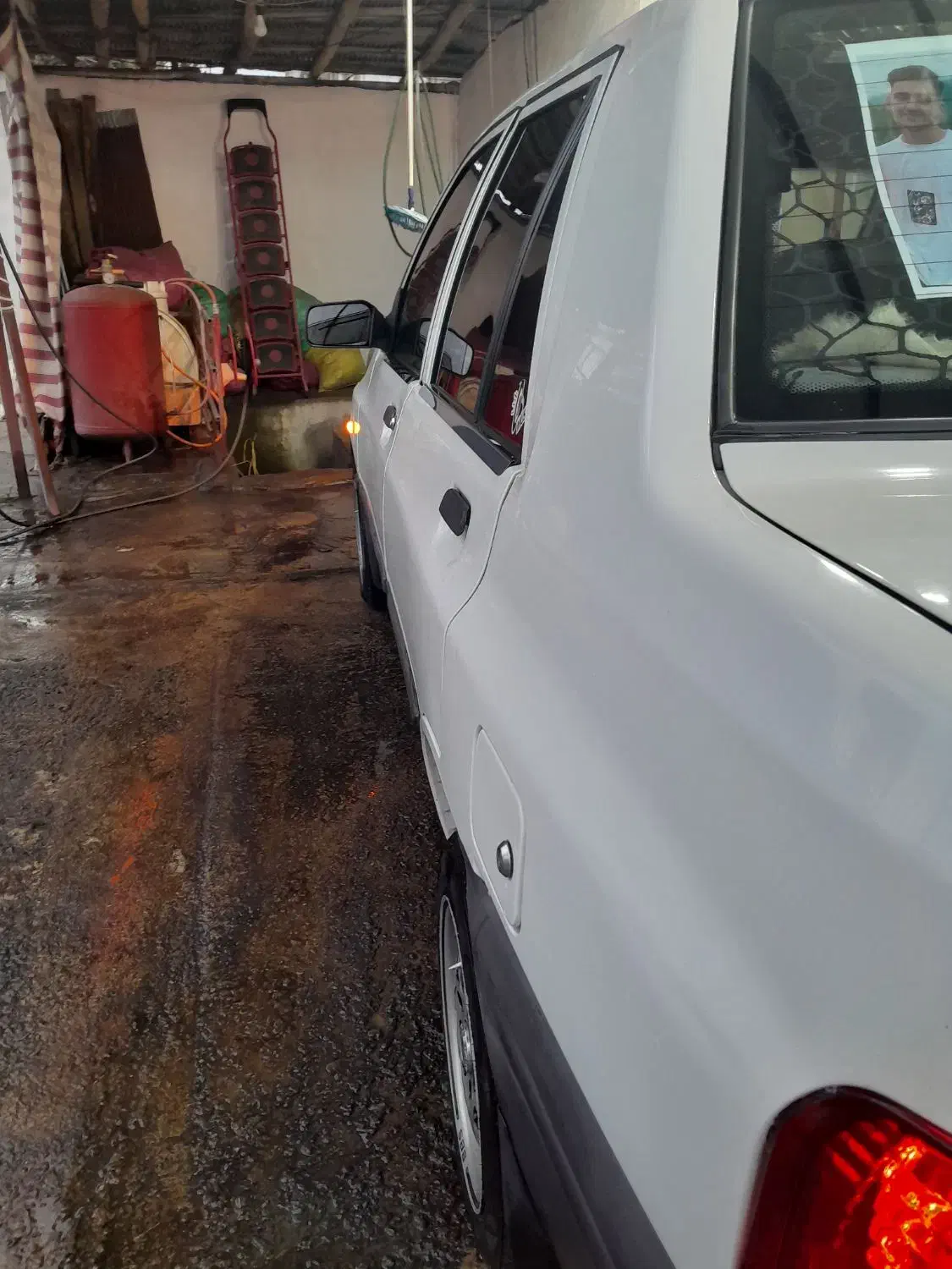 ماشین ۱۳۱ مدل ۹۵ یه لکه رنگ کاپوت|خودرو سواری و وانت|صومعهسرا, |دیوار