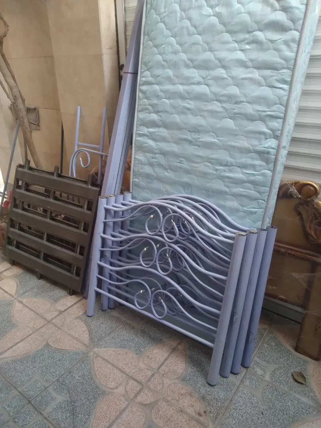 تختخواب ۲ طبقه وتختخواب ۲ نفره|تخت و سرویس خواب|مشکیندشت, |دیوار