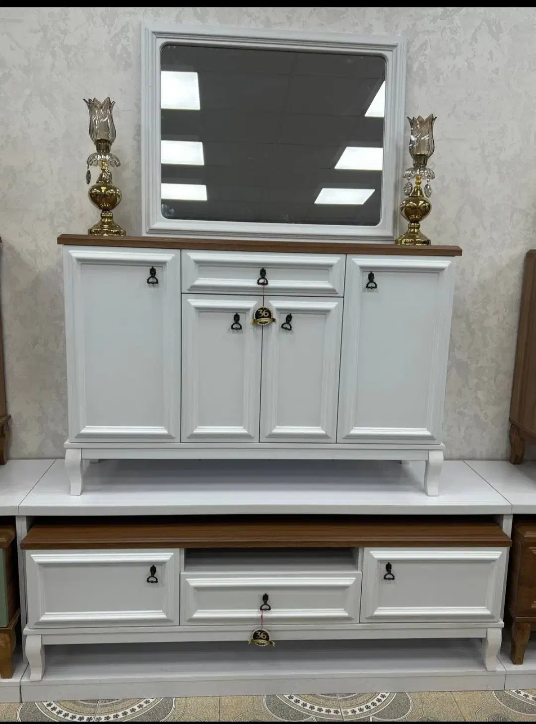 کنسول های آرتا|بوفه، ویترین، کنسول|قم, قلعه کامکار|دیوار