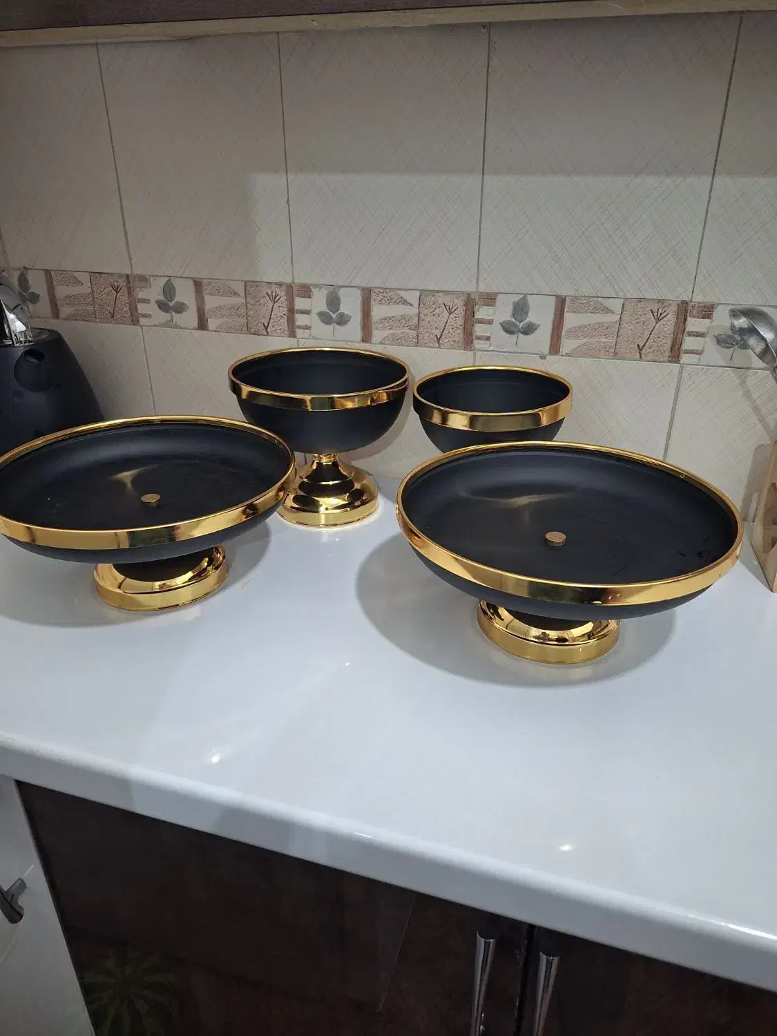 سرویس پذیرایی|ظروف سرو و پذیرایی|اهواز, کمپلو جنوبی|دیوار