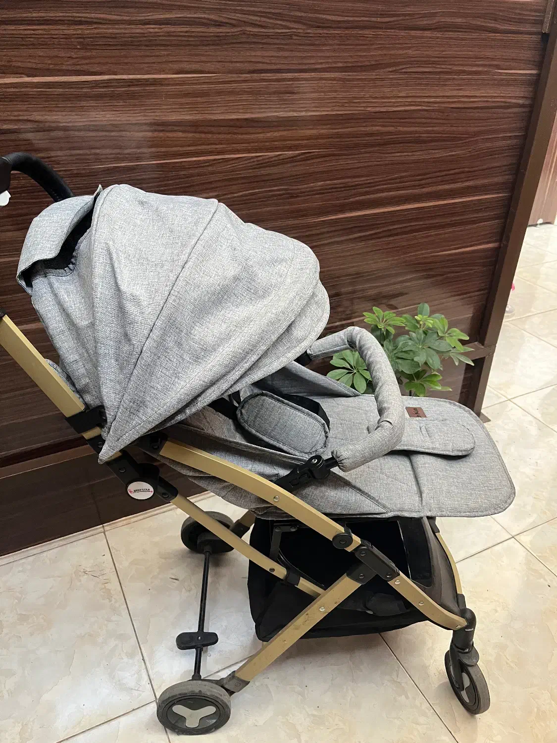 کالسکه کودک|کالسکه و لوازم جانبی|مهدی شهر, |دیوار