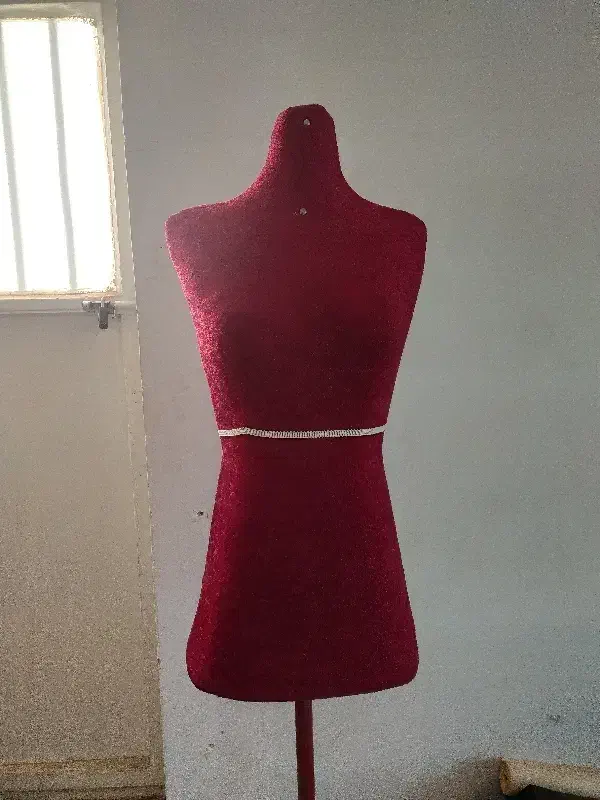 مانکن|لوازم خیاطی و بافتنی|قم, مهر آباد|دیوار