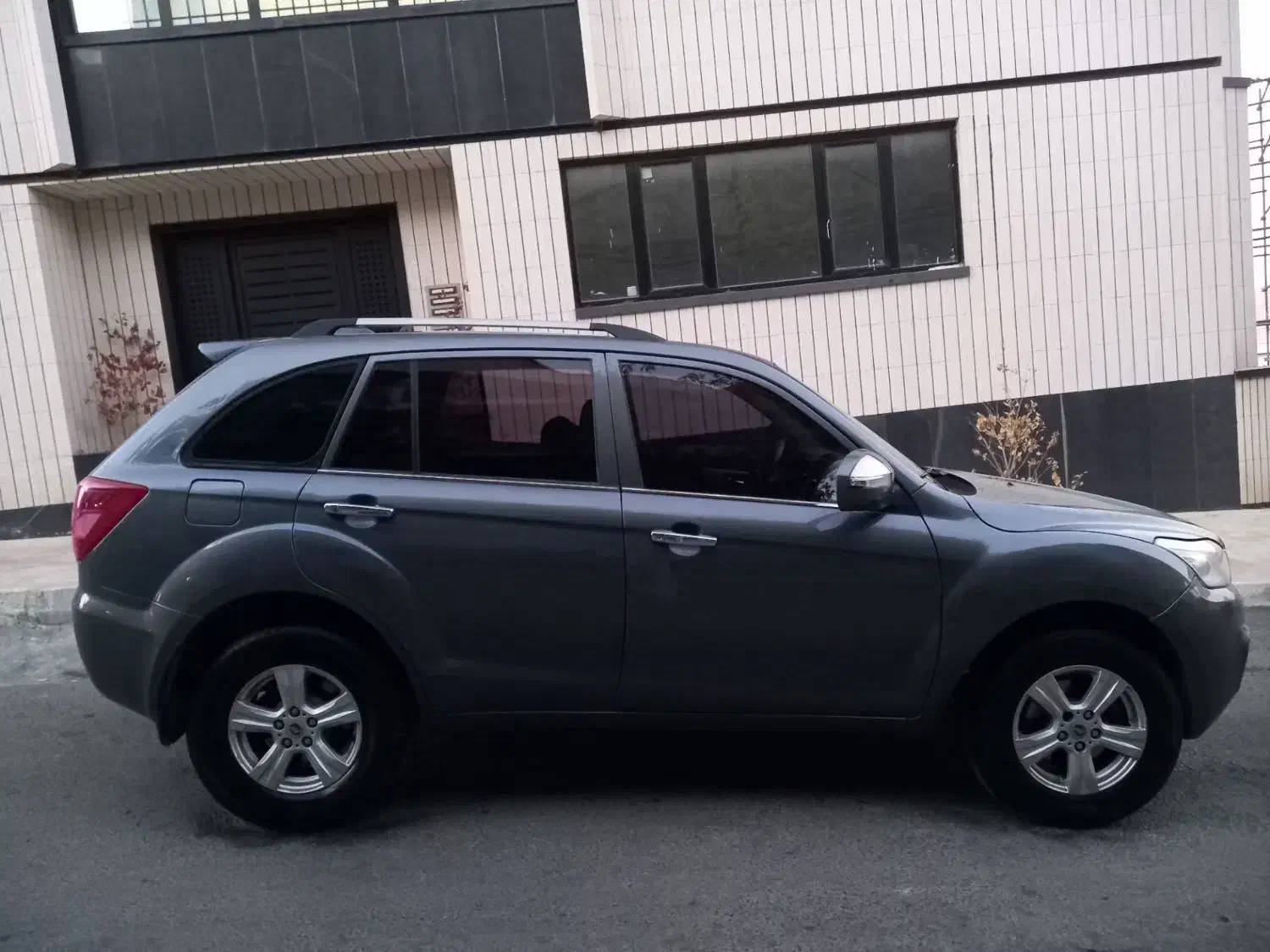 لیفان شاسی ایکس ۶۰ اتومات|خودرو سواری و وانت|سنندج, |دیوار