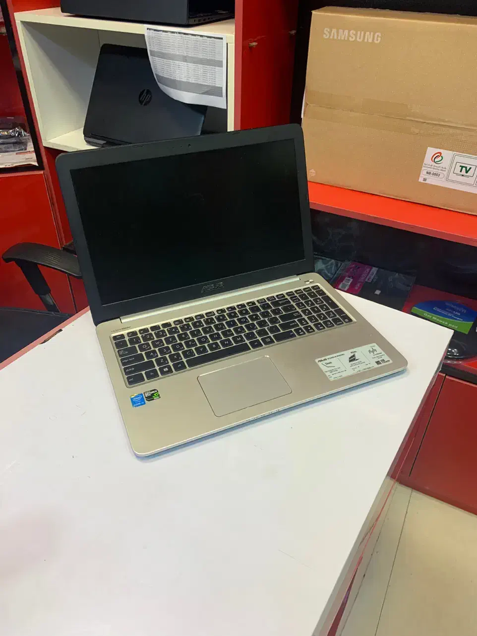 Asus viva book i5 گرافیک مجزا چهار گیگ‌GTX|رایانه همراه|بندر انزلی, سامانسر|دیوار