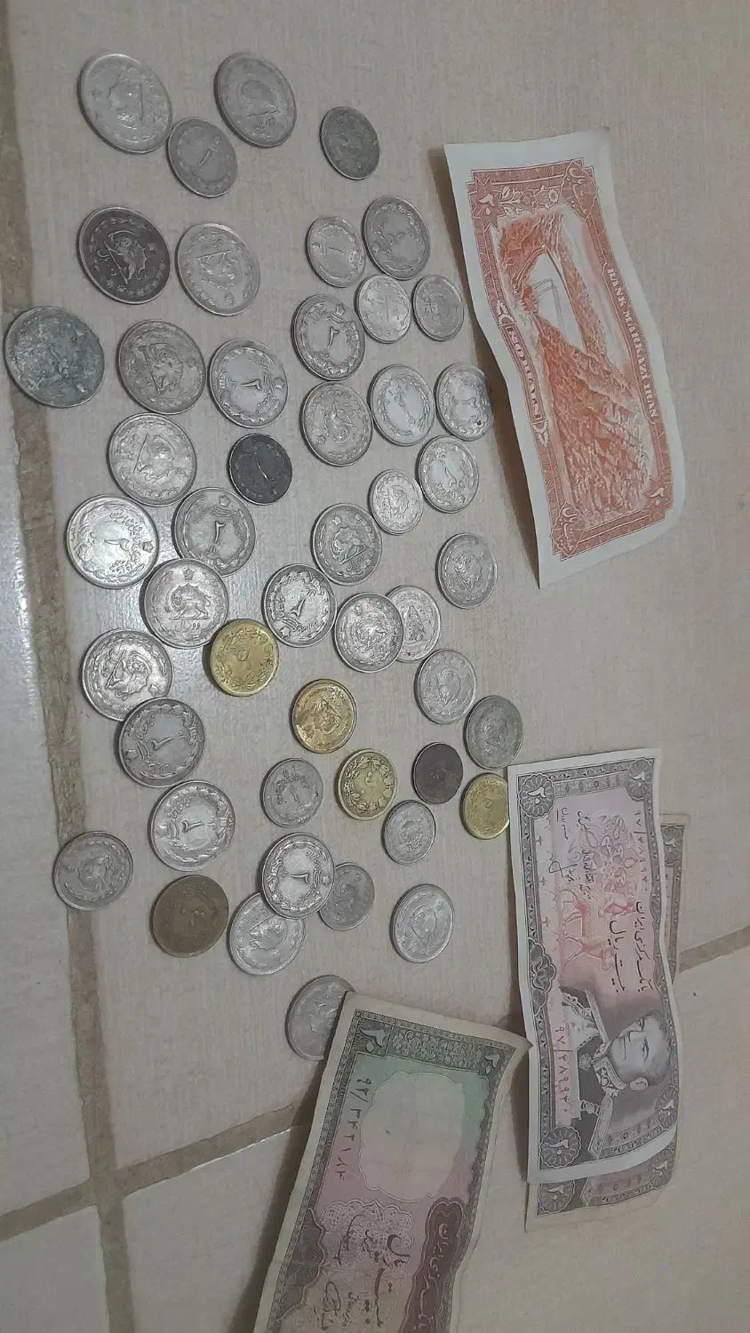 سکه ها محمدرضا شاه و رضا شاه واسکناس|کلکسیون سکه، تمبر، اسکناس|طاهرگوراب, |دیوار