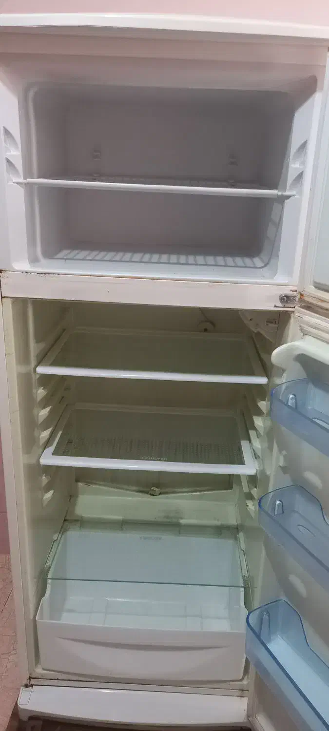 یخچال دست دوم|یخچال و فریزر|آران و بیدگل, |دیوار