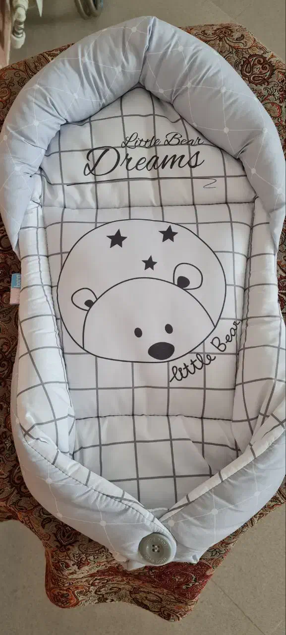 پافر گرم و سیسمونی نوزاد(آغوشی)|اسباب و اثاث بچه|فردوس (خراسان), |دیوار