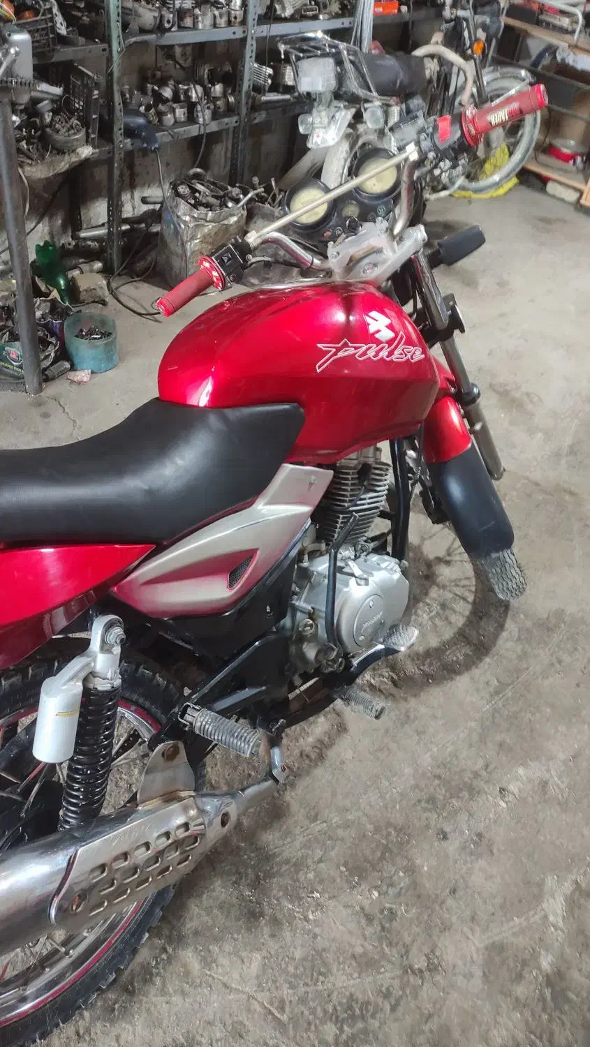 پاسار ۲۰۰|موتورسیکلت|مانه, |دیوار