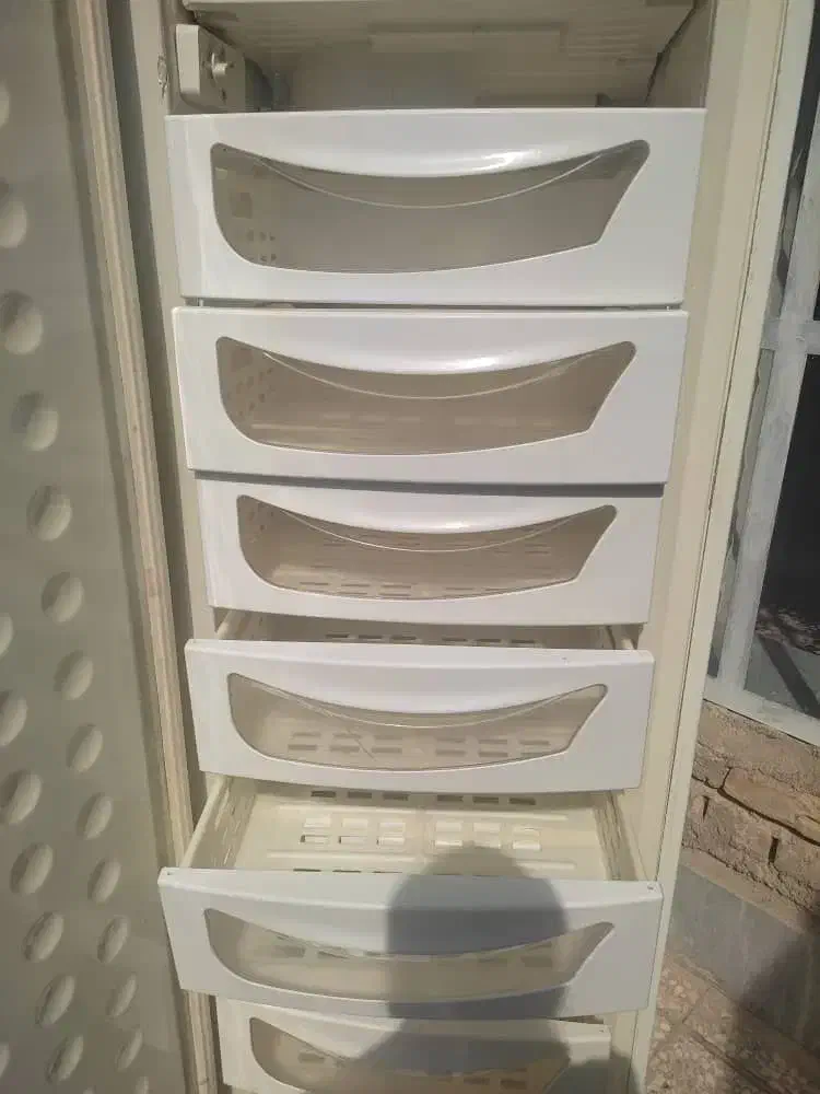 فریزر|یخچال و فریزر|مرودشت, بیست متری بیمارستان|دیوار