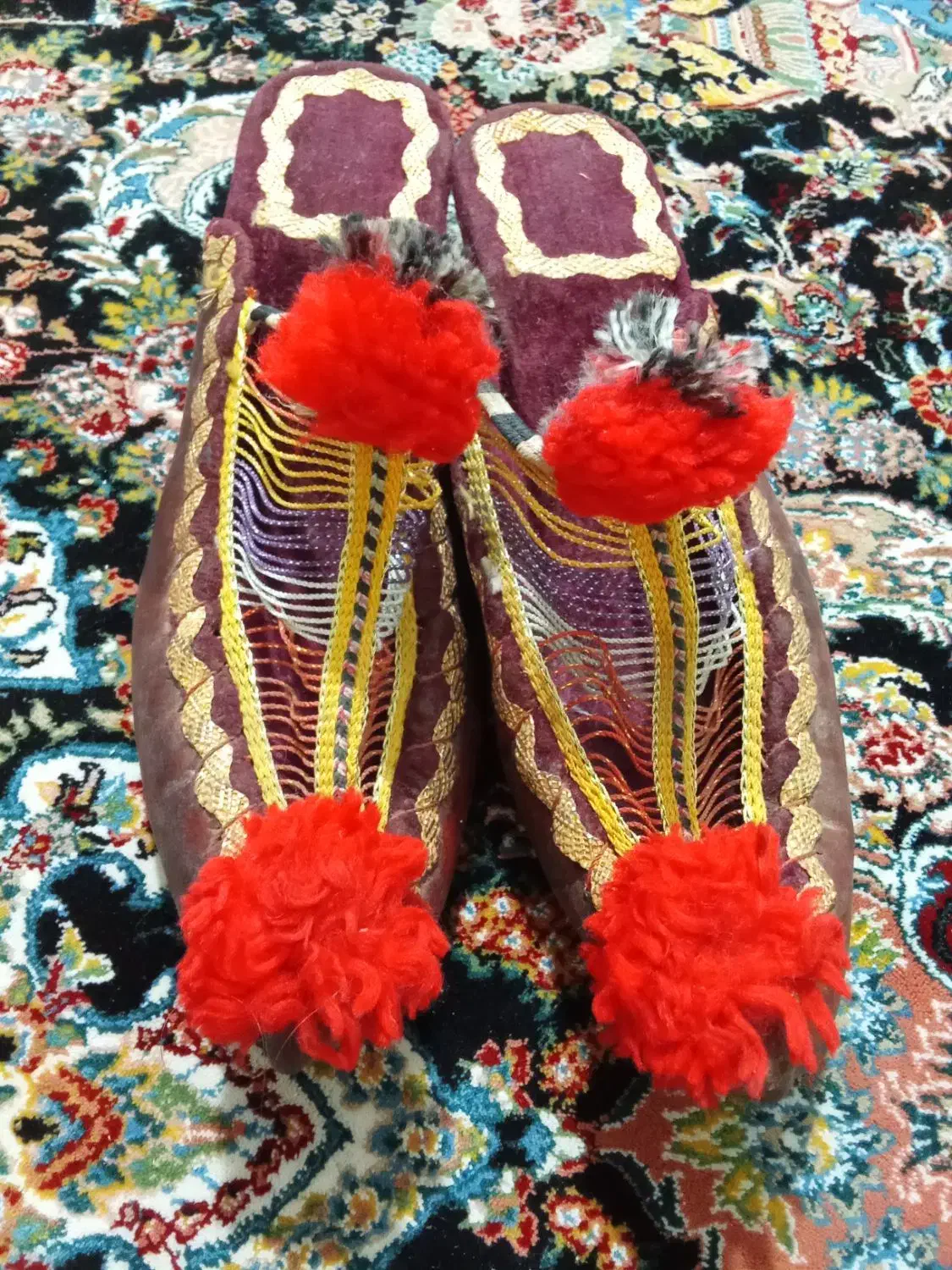 تعدادی صنایع دستی قدیمی گلیم تابلو گیوه تار|صنایع دستی و سایر لوازم تزئینی|فردیس, شهرک ارم|دیوار