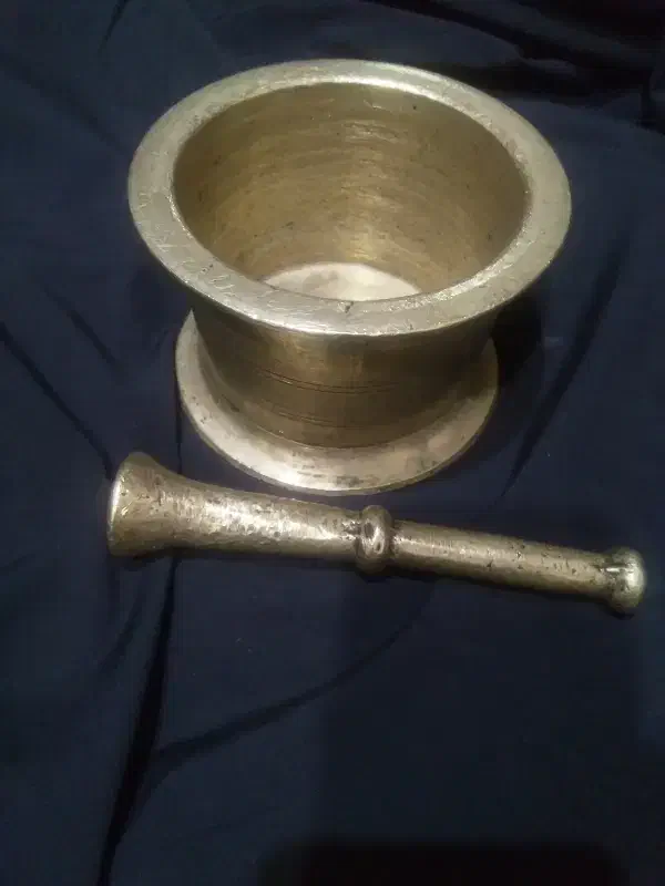 هاون|کلکسیون اشیاء عتیقه|کرمان, |دیوار