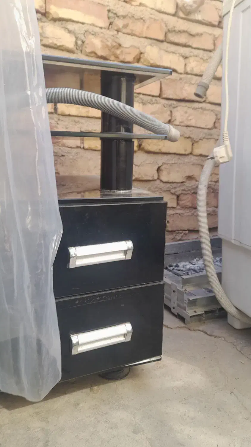 میزتلویزیون و تخت چوبی|تخت و سرویس خواب|کرمان, |دیوار