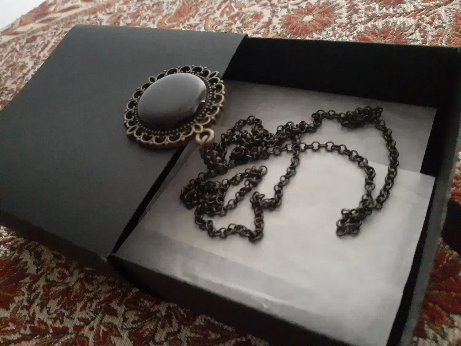 گردنبد نو|بدلیجات|رشت, گلسار|دیوار