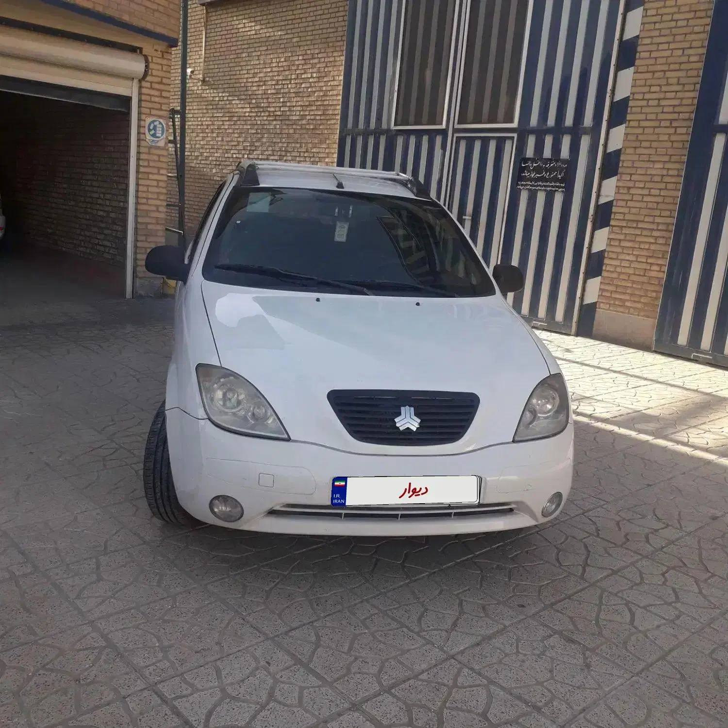 فروشی|خودرو سواری و وانت|پردیس, شهرک صنعتی خرمدشت فاز ۷|دیوار