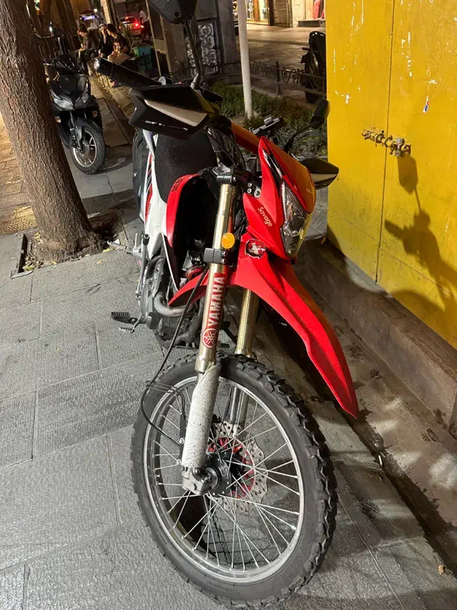 1402فلات 200|موتورسیکلت|تبریز, |دیوار