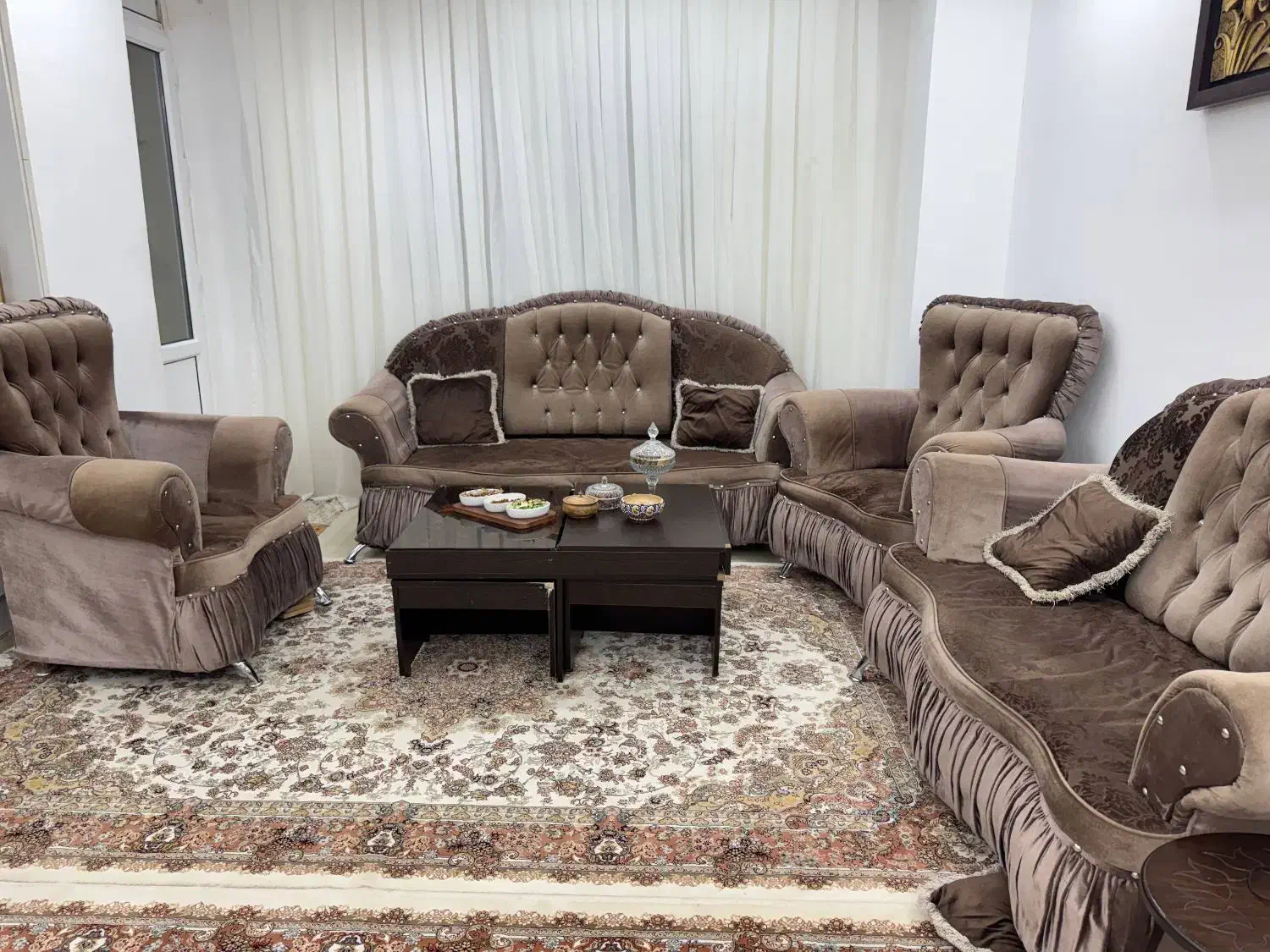 مبل ۷ نفره همراه با جلو مبلی|مبلمان خانگی و میز عسلی|سرپل ذهاب, |دیوار