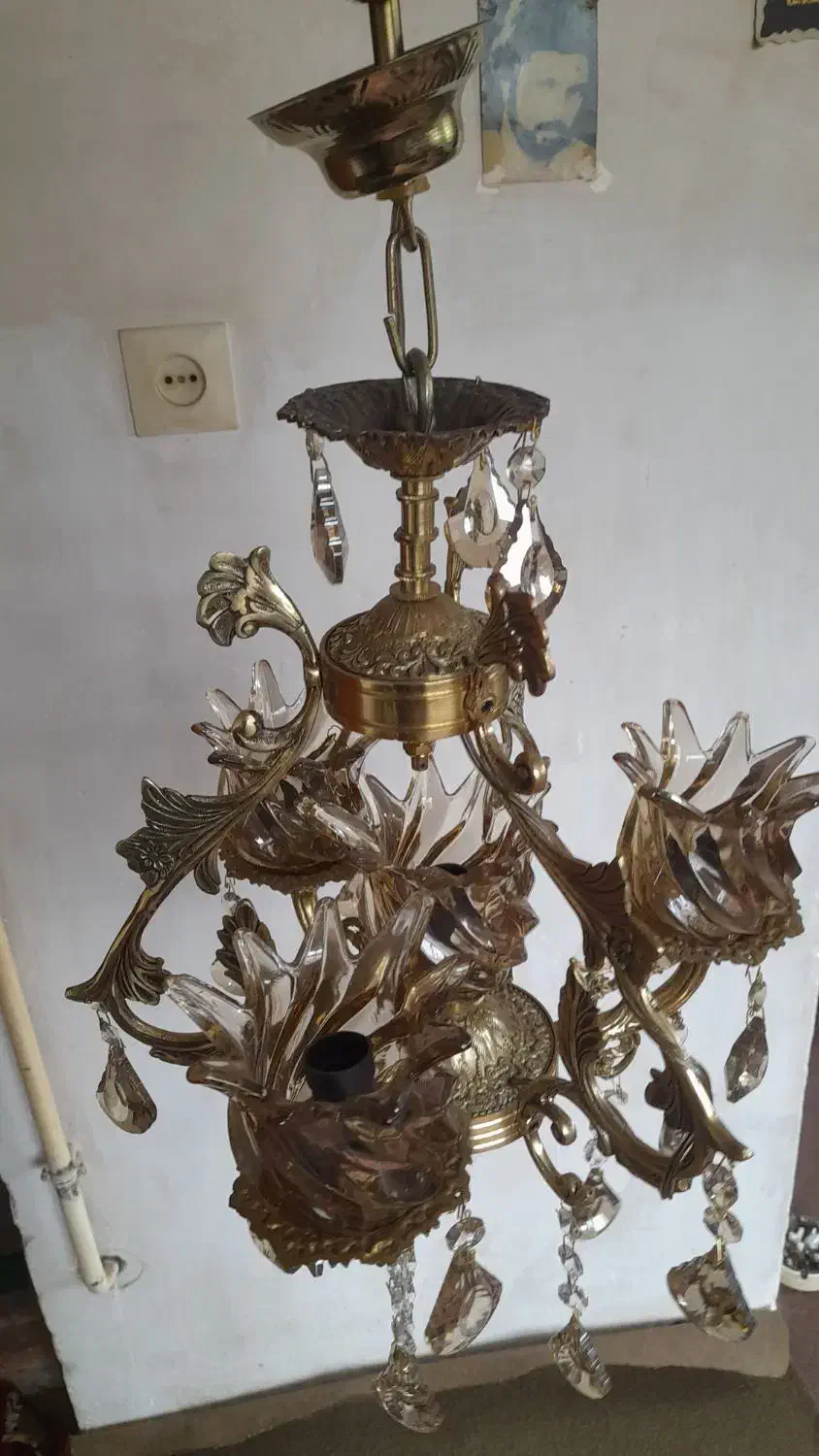 لوستر برنجی|لوستر و چراغ آویز|کوچصفهان, |دیوار