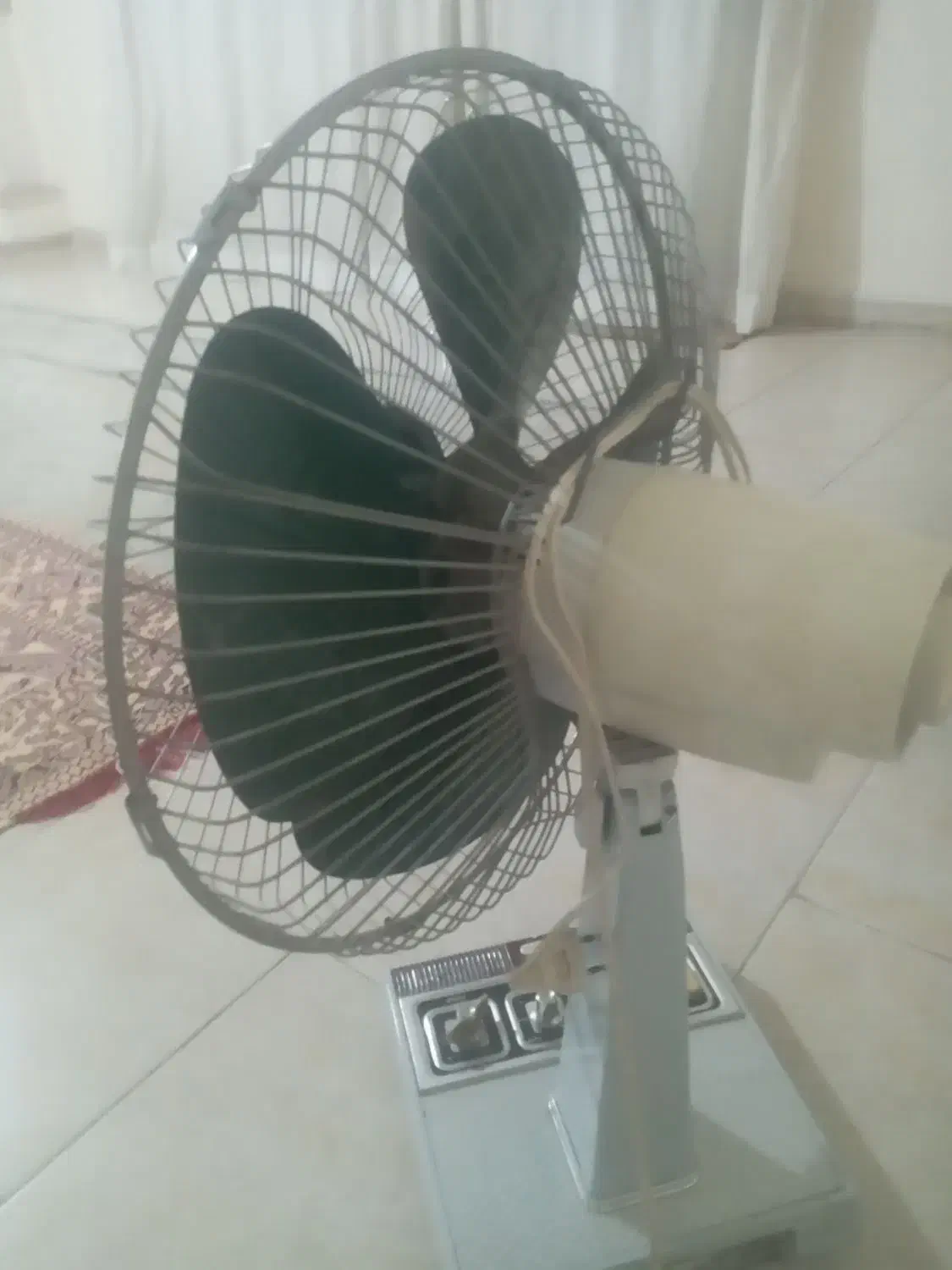 پنکه پارس خزر|پنکه و تصفیهکنندهٔ هوا|بجنورد, |دیوار