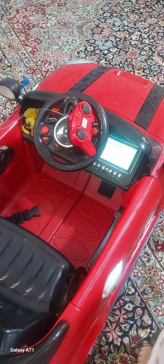 ماشین شارژی مانیتور دار سویچ خور|اسباببازی|بندرعباس, |دیوار