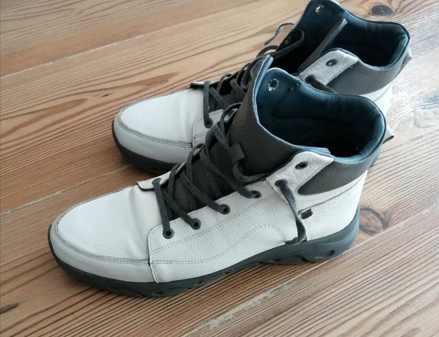 نیم بوت چرم طبیعی|کیف، کفش، کمربند|نجف‌آباد, طالقانی|دیوار