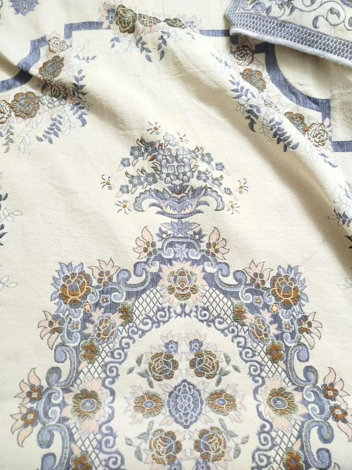 روفرشی دورو عالی باف یزد|روفرشی|قم, شاه احمد قاسم|دیوار