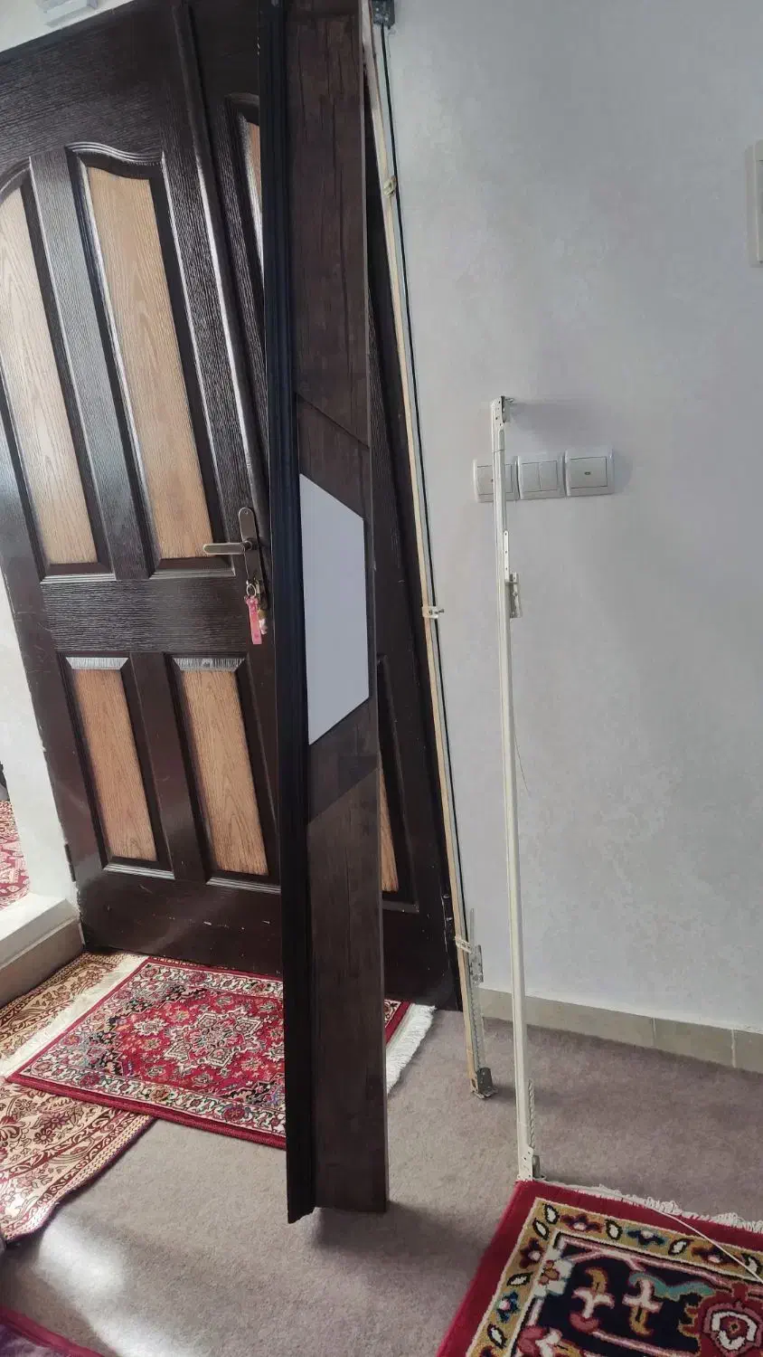قاب پرده همراه با چوپ پرده|پرده، رانر، رومیزی|مراغه, |دیوار