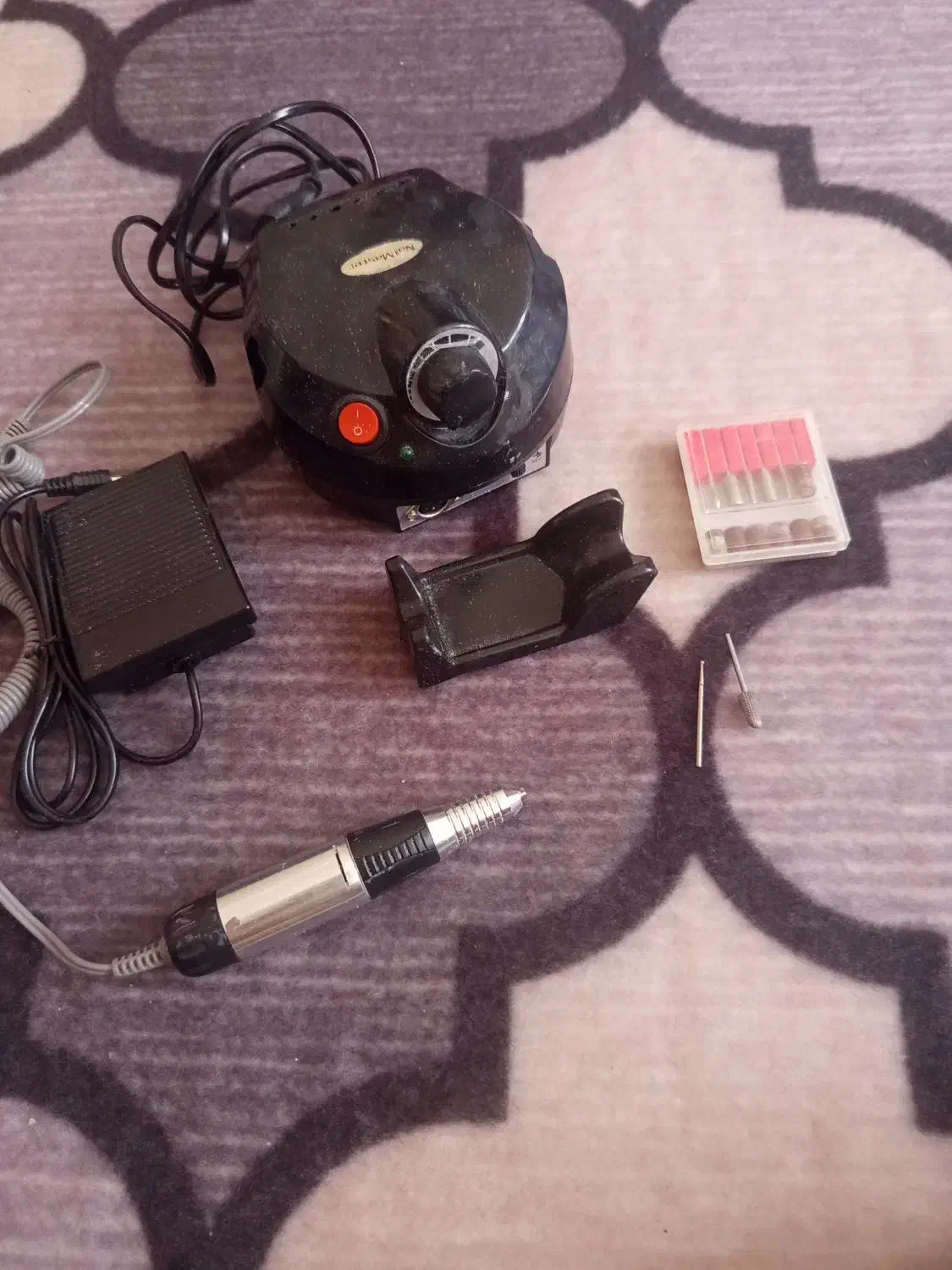 لوازم کاشت ناخن|خدمات آرایشگری و زیبایی|سیرجان, |دیوار