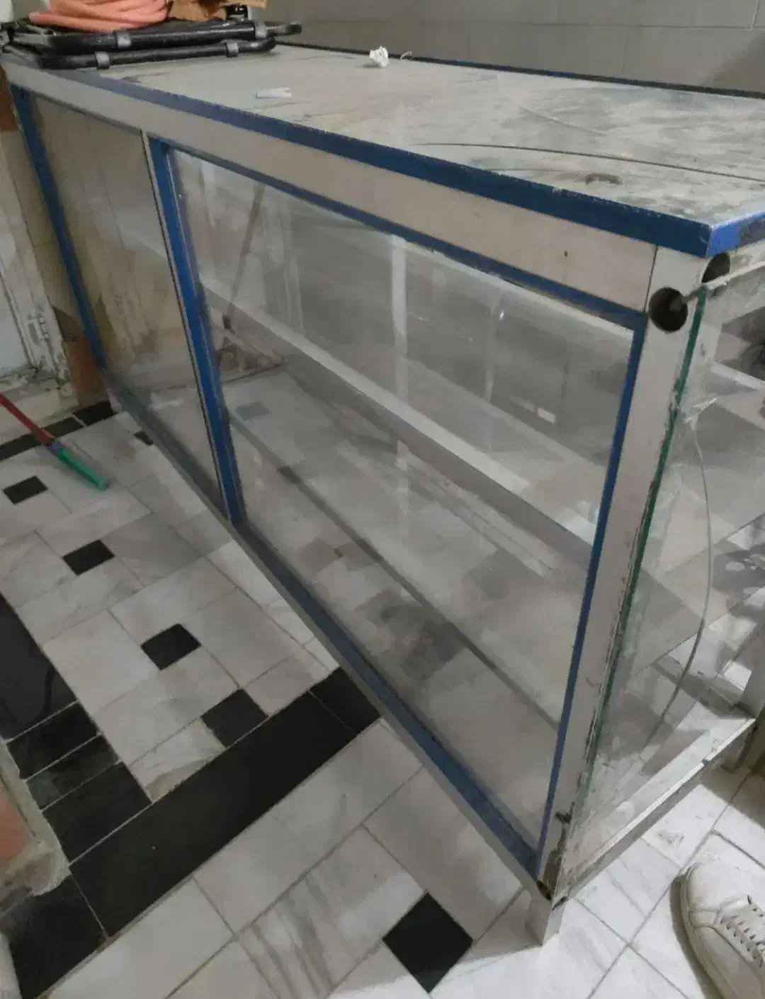 ویترین مغازه|فروشگاه و مغازه|قم, ولیعصر|دیوار