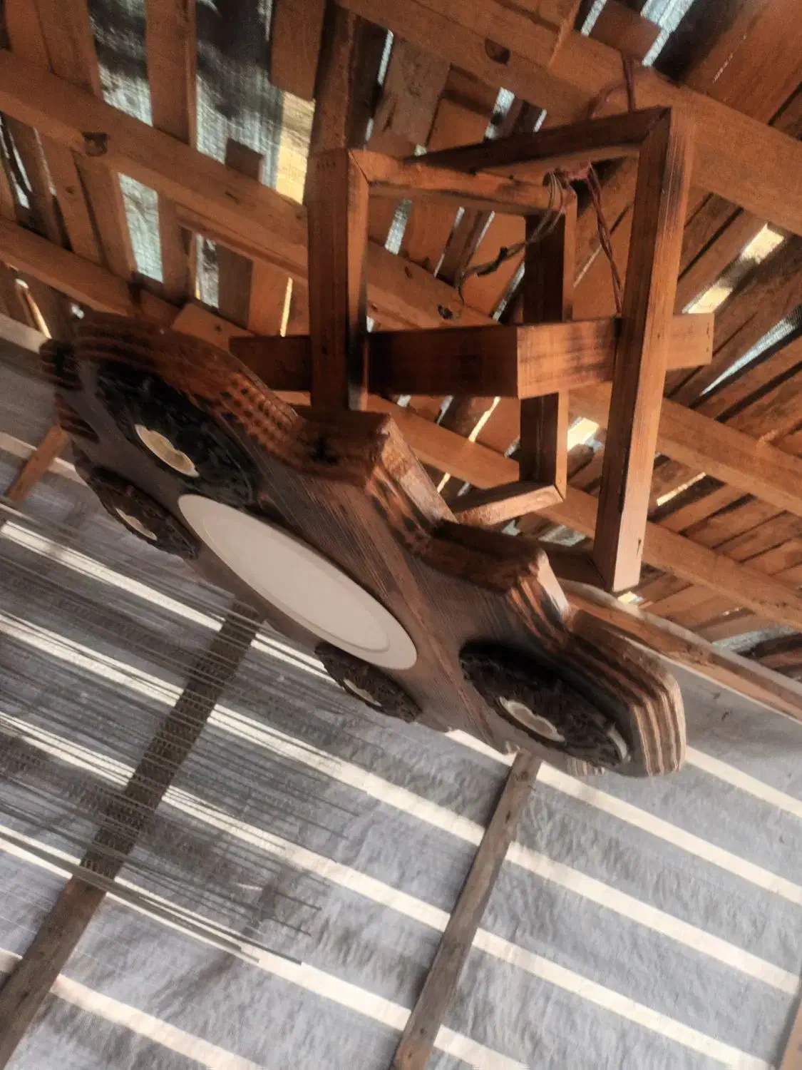 لوستر چوبی|لوستر و چراغ آویز|سنگر, |دیوار