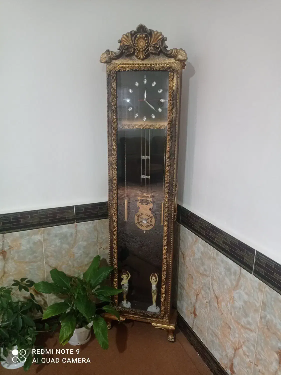 ساعت زمینی درحدصفر|ساعت دیواری و تزئینی|شاهین دژ, |دیوار