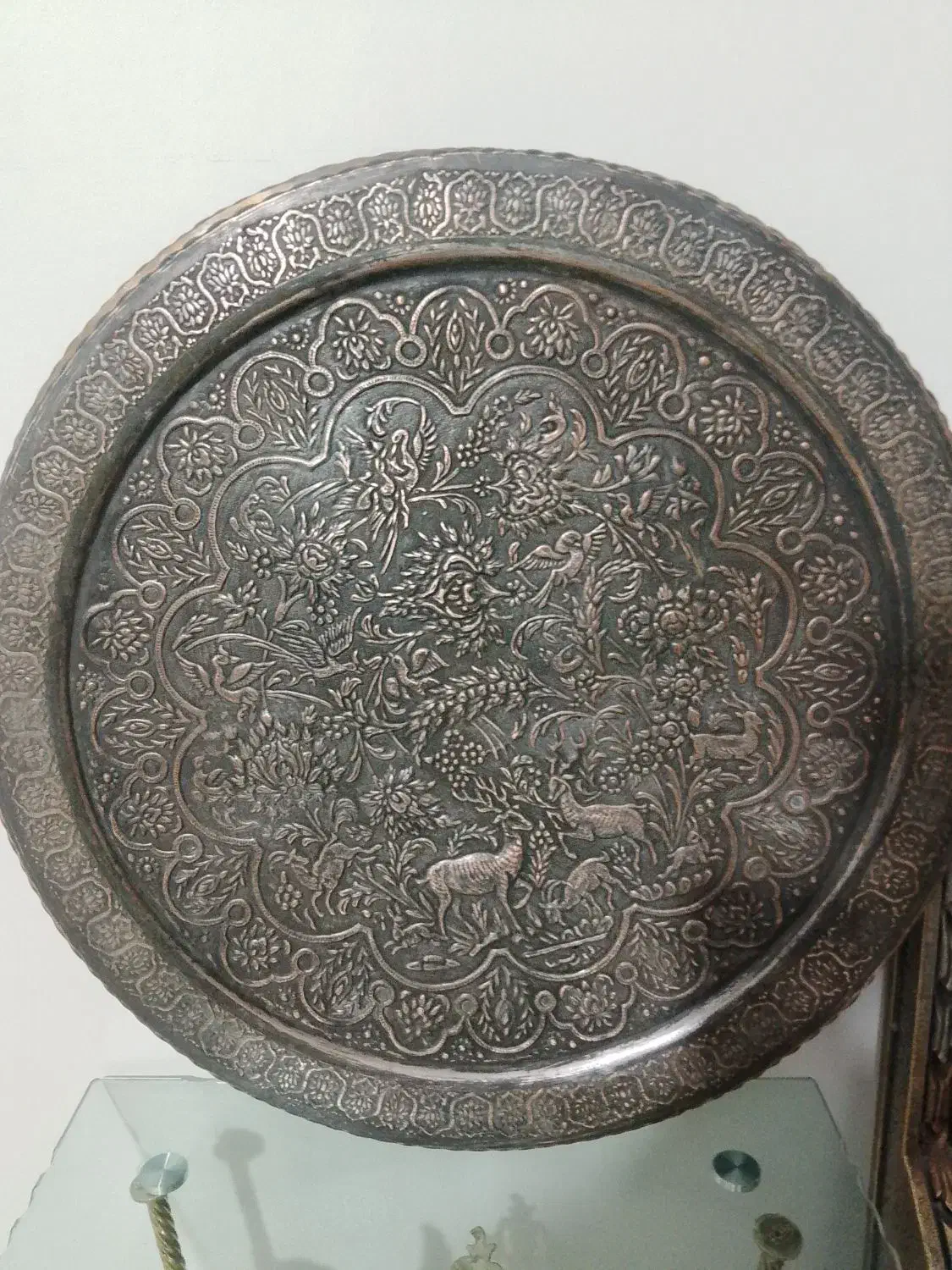 سینی مسی قدیمی 60سانتی|کلکسیون اشیاء عتیقه|بروجرد, |دیوار