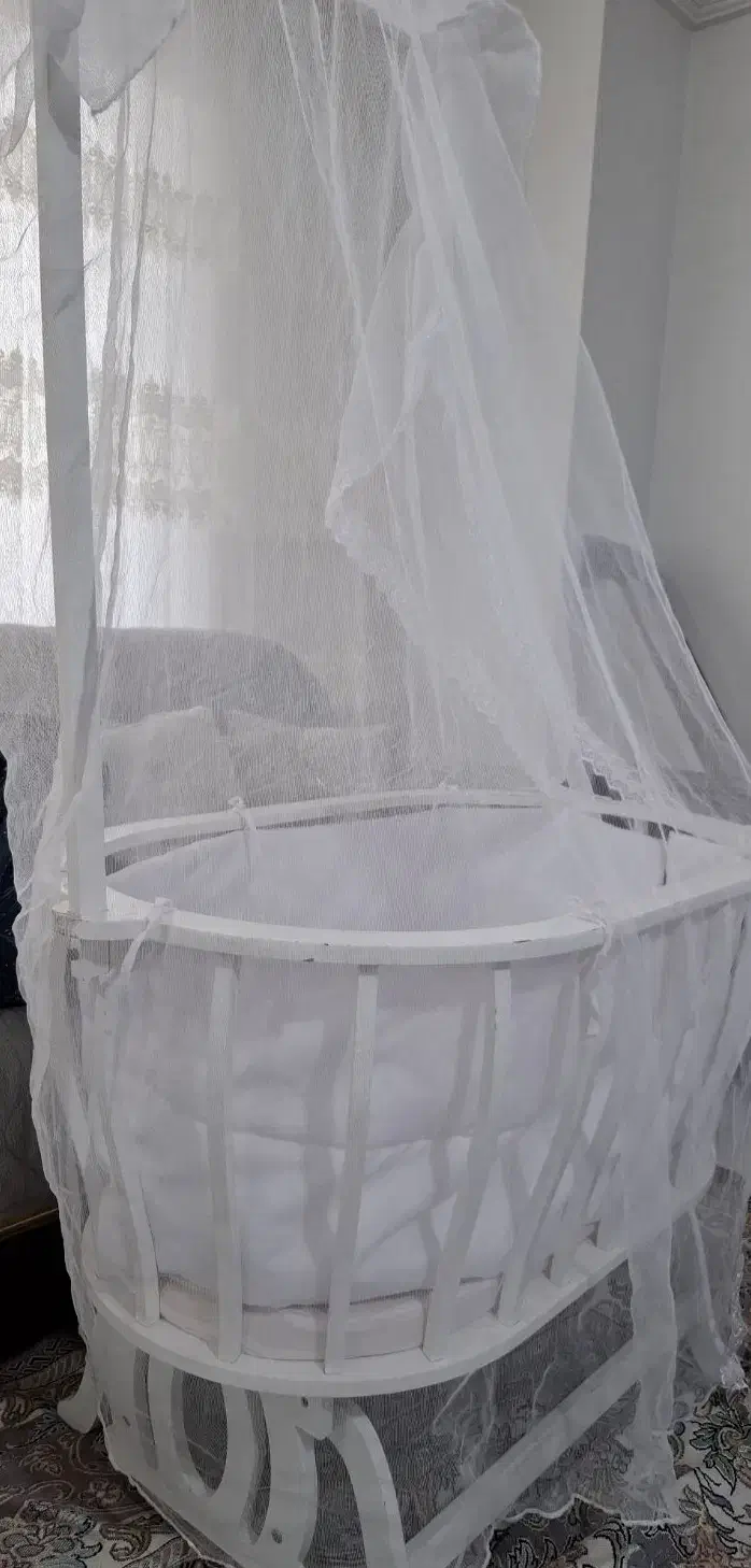 گهواره و تخت کنار مادر|تخت و صندلی بچه|اهر, |دیوار