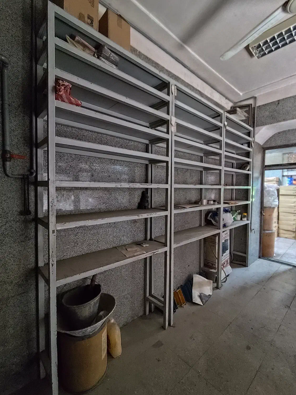 سه عدد قفسه صنعتی سنگین آهنی|فروشگاه و مغازه|تهران, بازار|دیوار