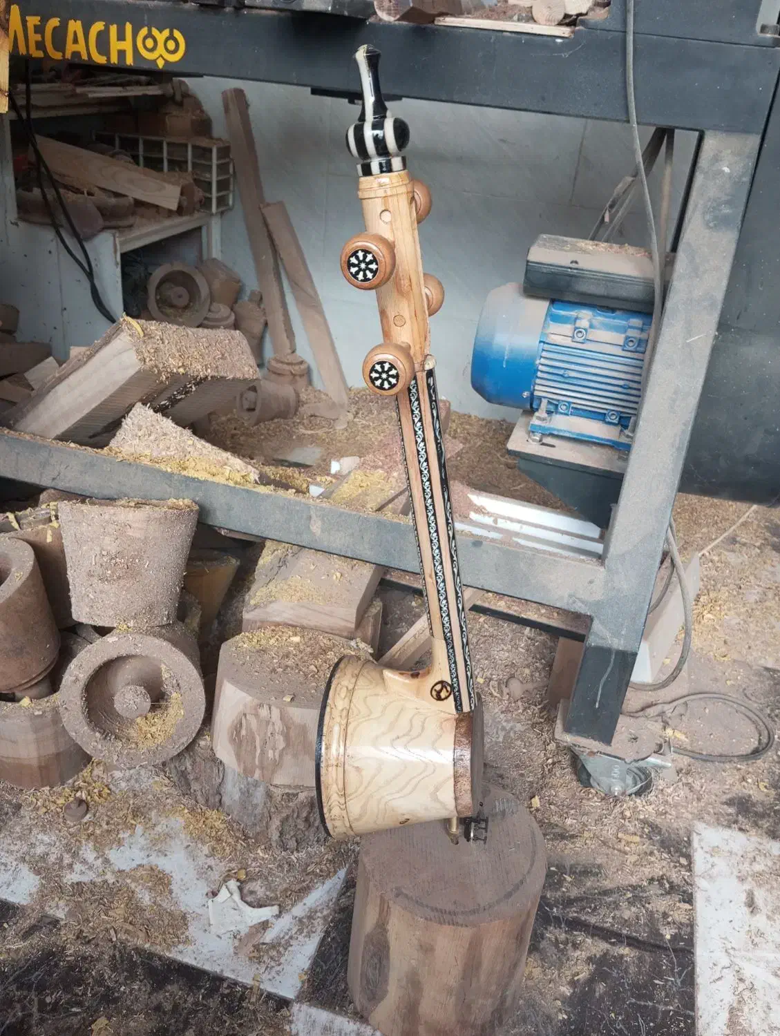 تخصصی|سازهای سنتی|دورود, |دیوار