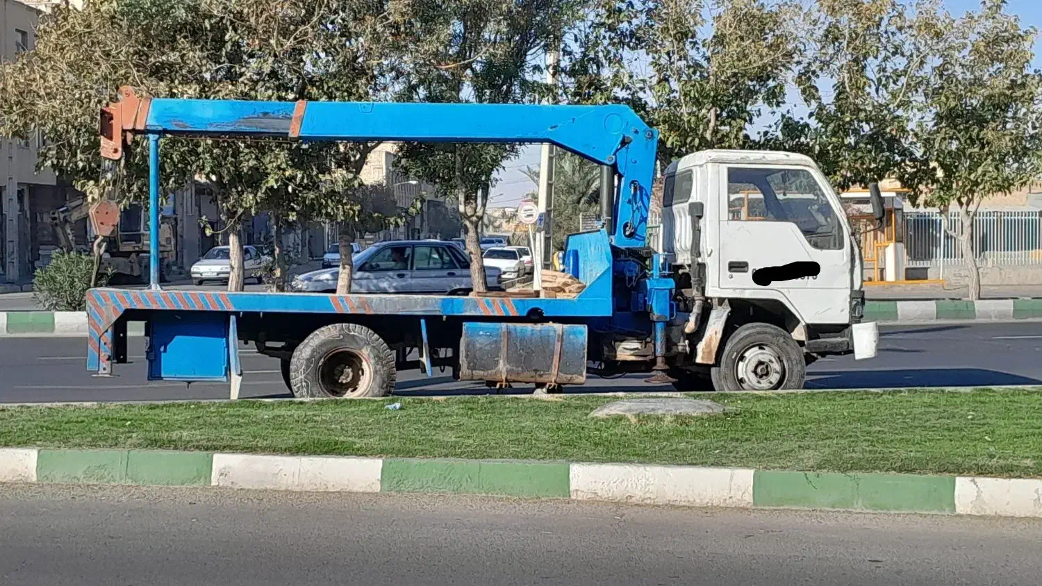 جرثقیل ۳تن ۳تلسکوپ وبالابر|خدمات حمل و نقل|قم, مسجد امام حسن|دیوار