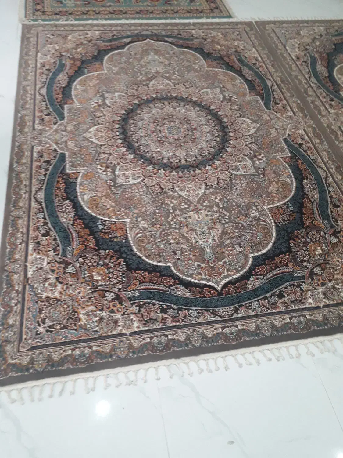 یک جفت فرش ۹متری|فرش|فردیس, سرحدی|دیوار