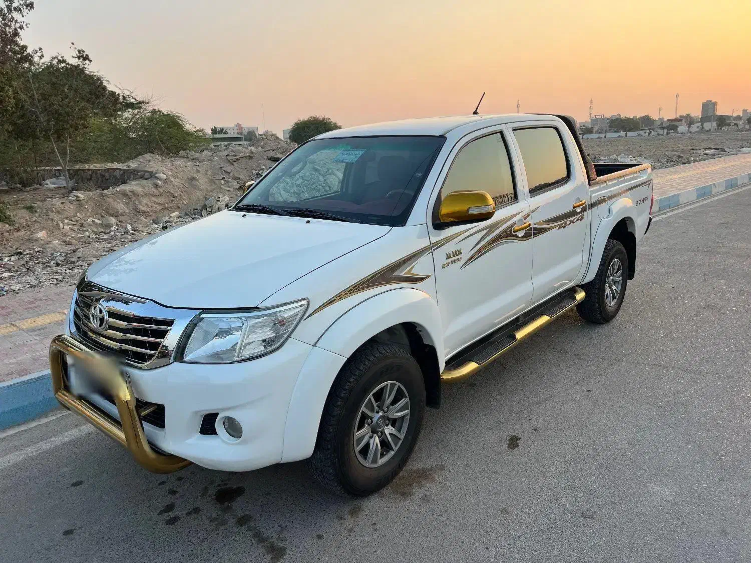 تویوتا ۲۷۰۰ هایلوکس شاسی بلند ۲۰۱۳|خودرو سواری و وانت|بندرعباس, |دیوار