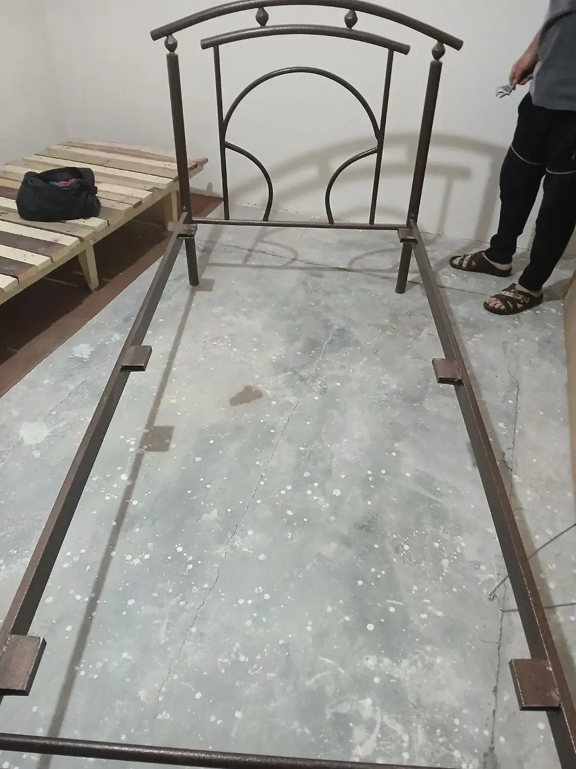 تخت فلزی|تخت و سرویس خواب|کرمانشاه, |دیوار