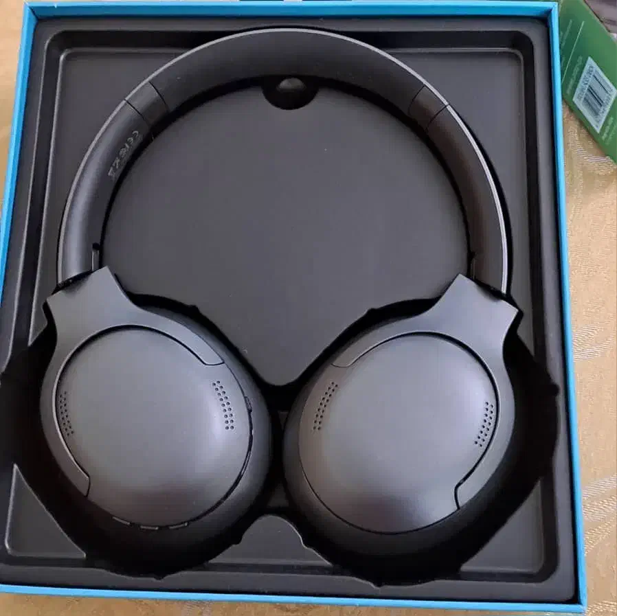 هدفون مدلCelebrat)A33)|پخش‌کننده همراه|تهران, عباس‌آباد|دیوار