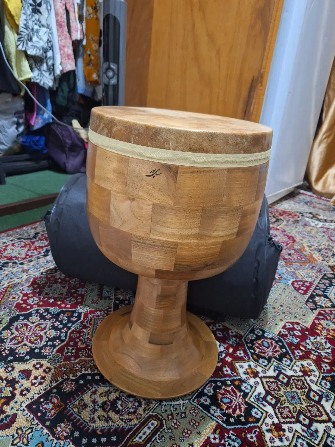 تنبک|سازهای سنتی|زنجان, |دیوار