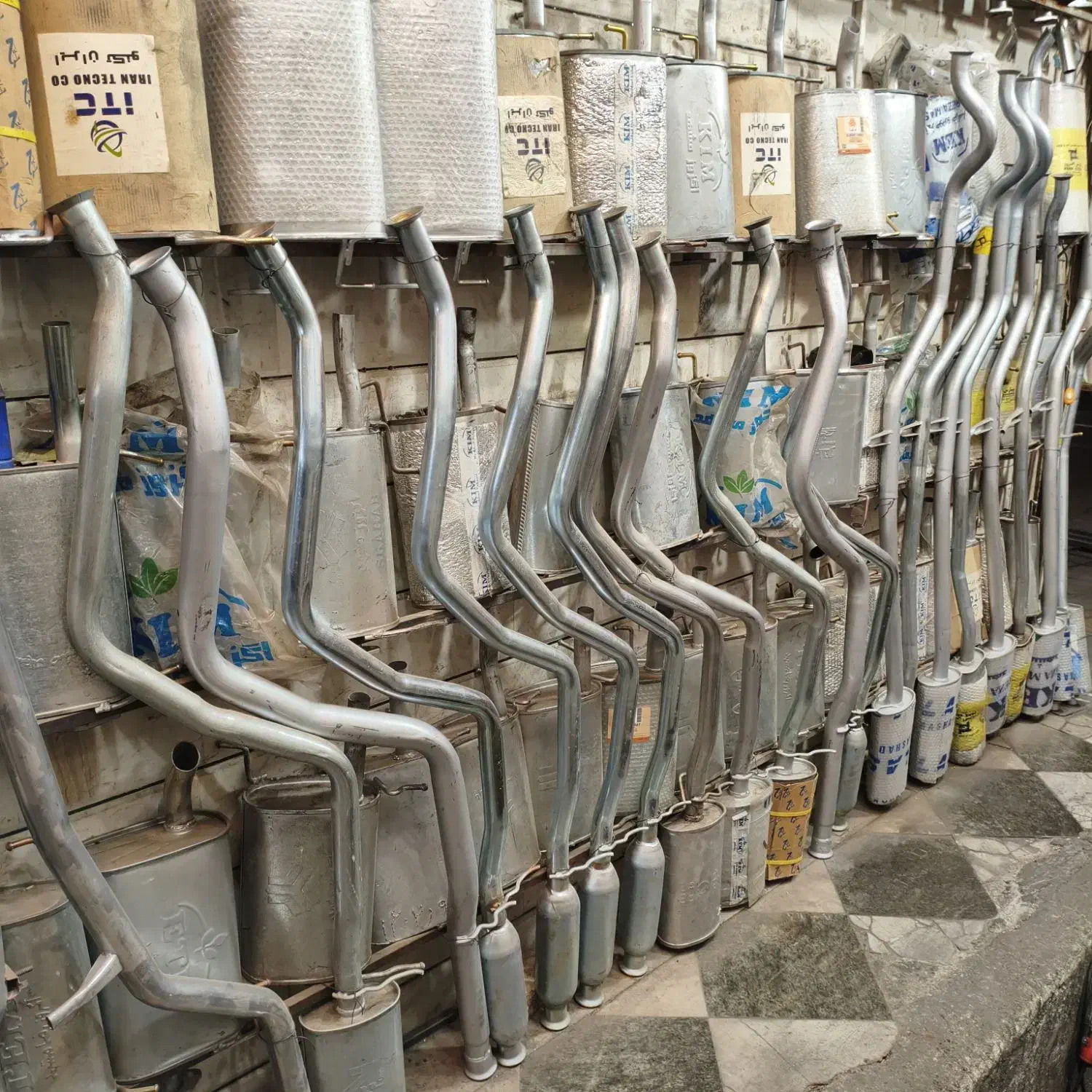 انواع اگزوز به قیمت کارخانه|قطعات یدکی و لوازم جانبی|اندیشه, اندیشه فاز ۱|دیوار