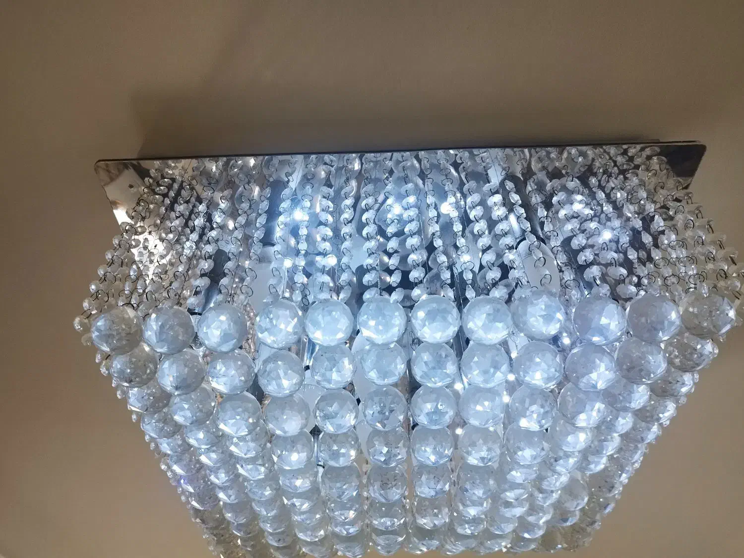 لوستر کریستالی|لوستر و چراغ آویز|بوشهر, |دیوار